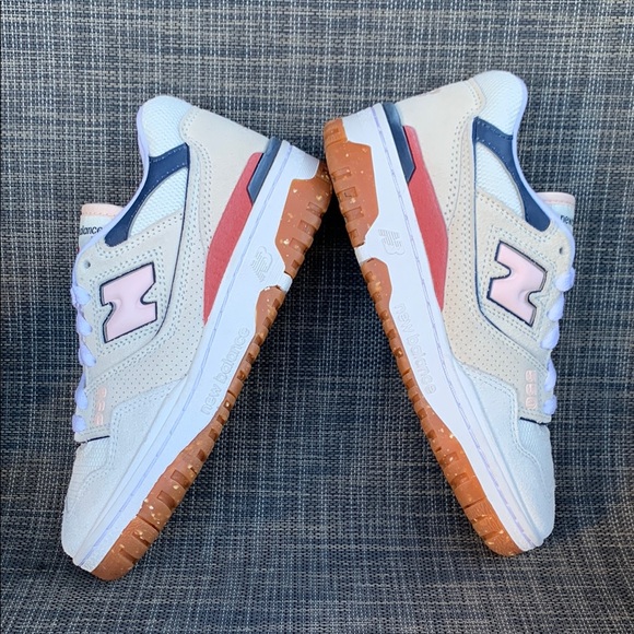 New Balance 550 'Sea Salt/Quartz Pink' Sneakers Active Shoes Women’s size 5 NWOT - Picture 8 of 11